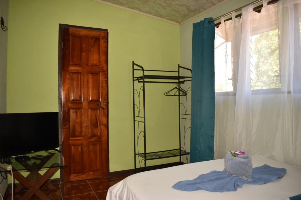 The Corner Airbnb Puerto Jiménez Zewnętrze zdjęcie